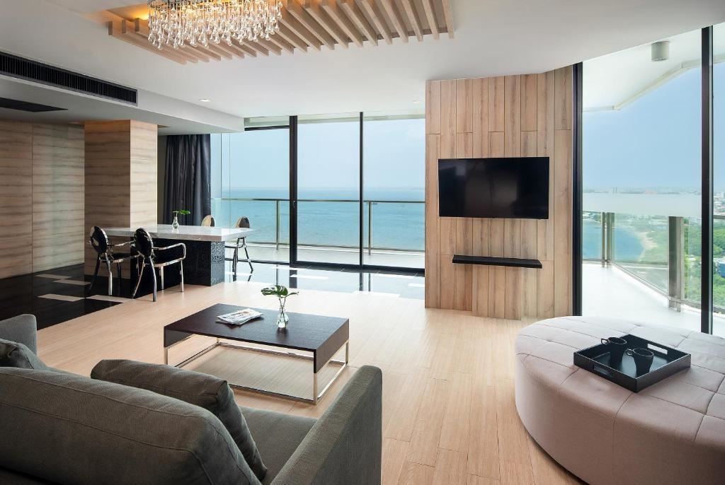 rooms-1bedroom-oceanfront-suite