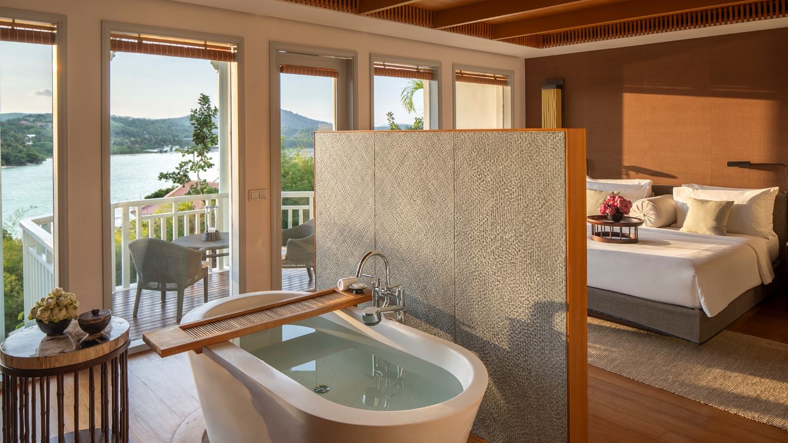 rooms-bay-view-suite