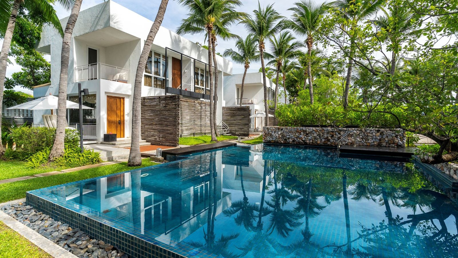 rooms-sansky-deluxe-room