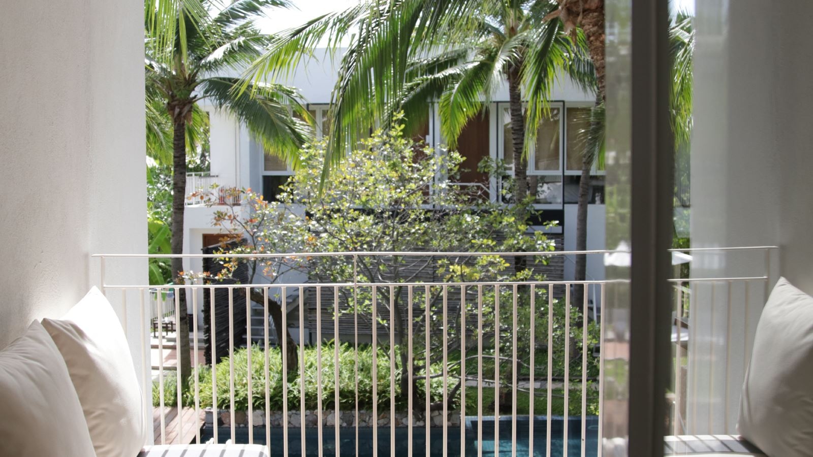 rooms-sansky-urban-room