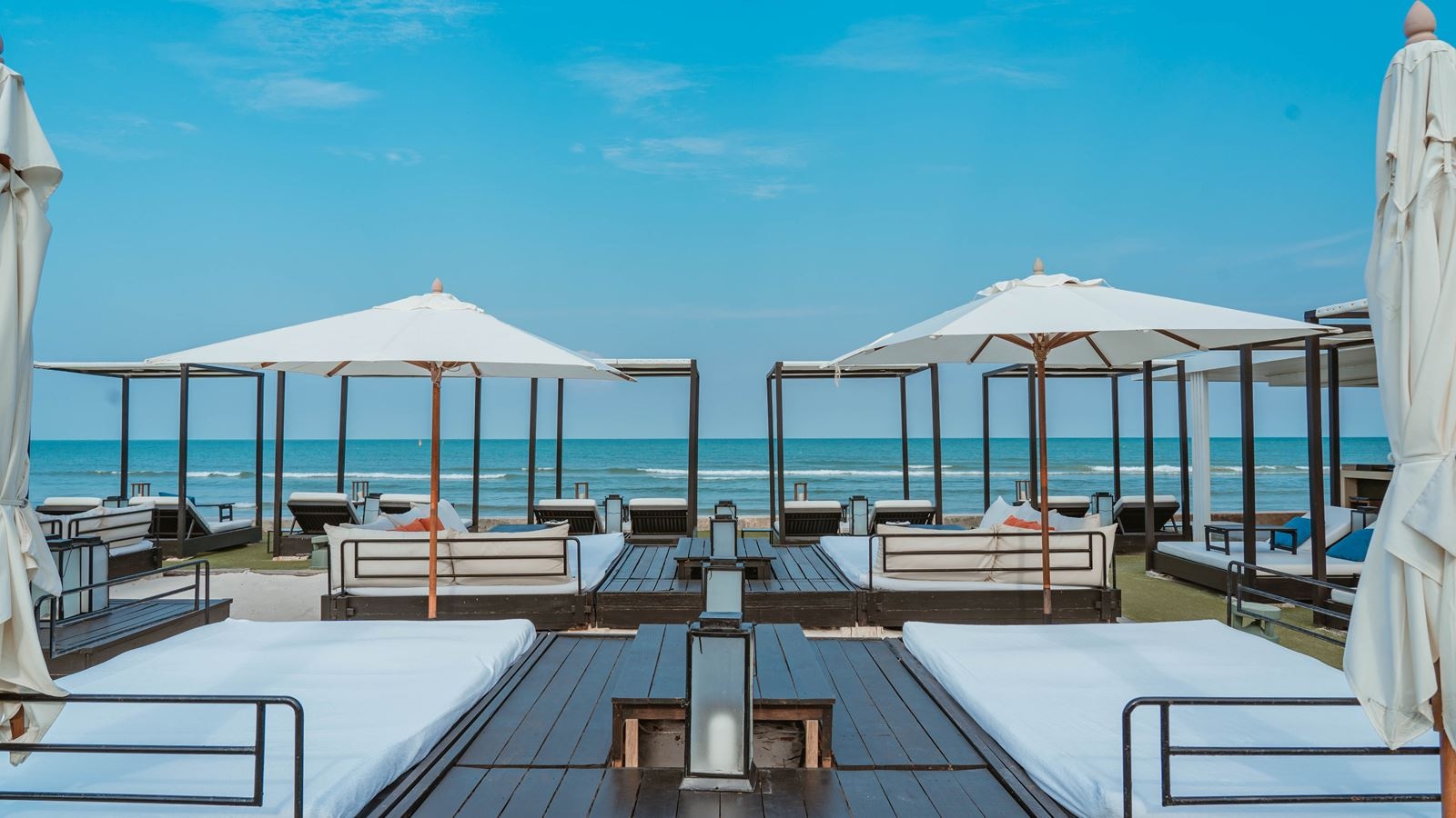 restaurants-oceanside-beach-club--restaurant