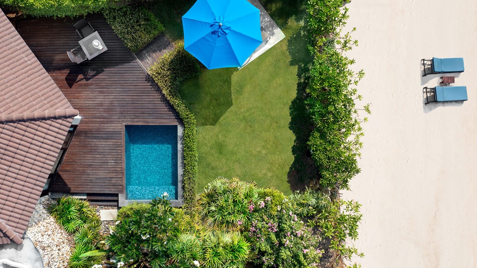 rooms-beachfront-pool-villa