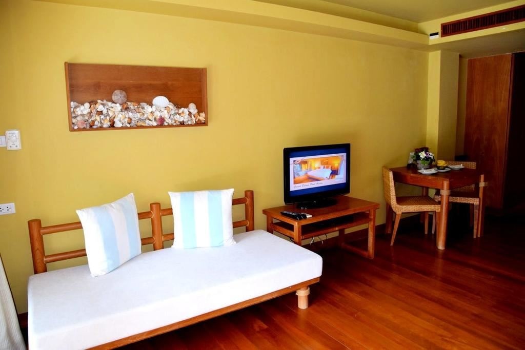 rooms-grand-deluxe-with-pool-access