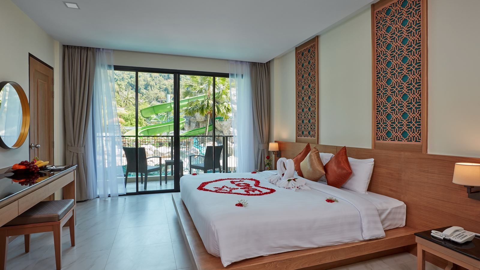 rooms-deluxe-fantasy