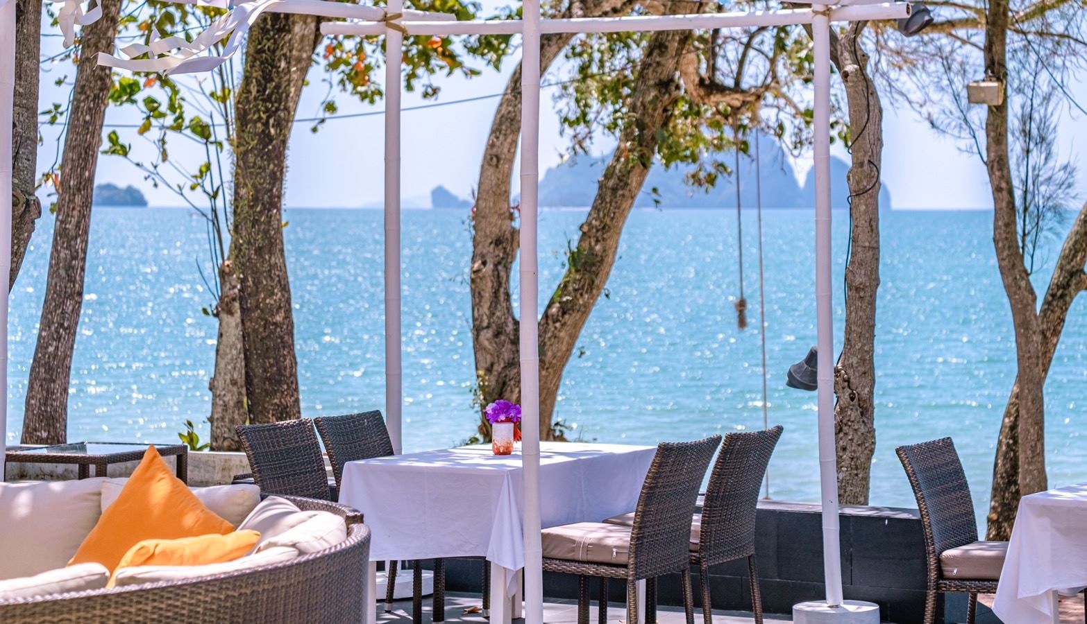 restaurants-white-elephant