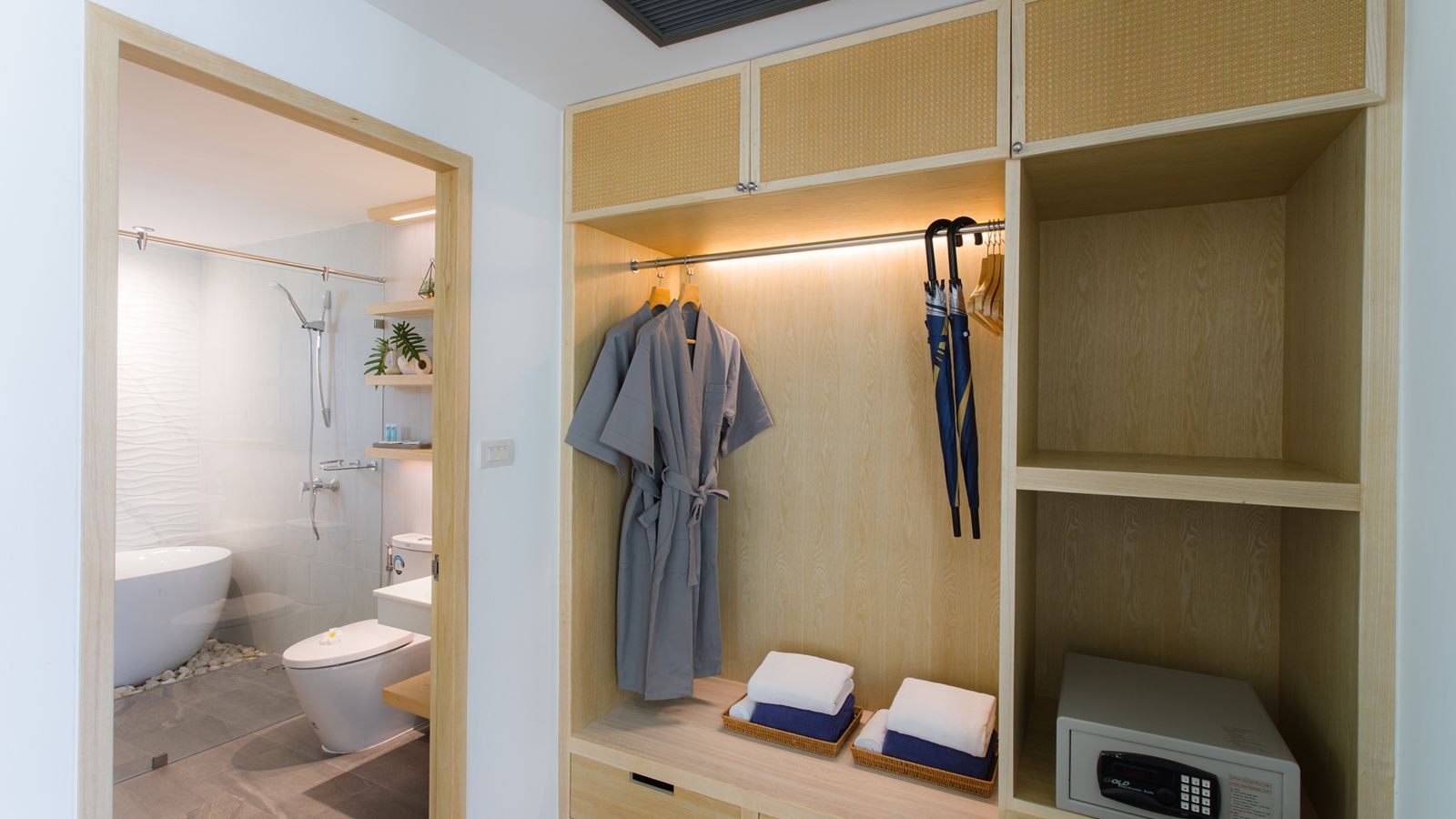 rooms-tropical-villa-suite