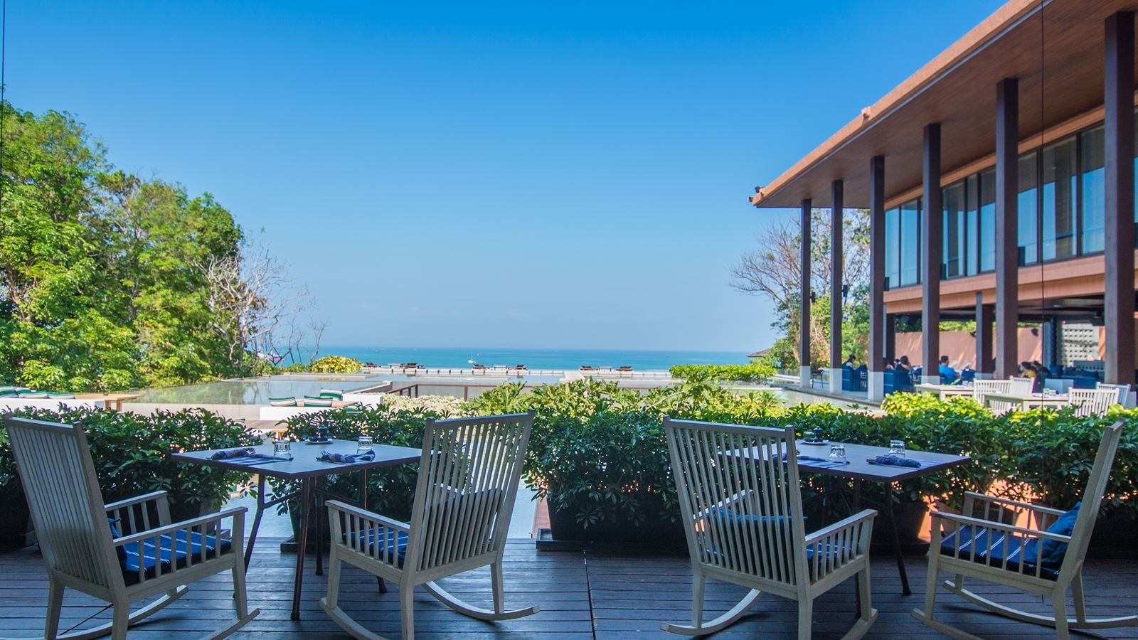 restaurants-baba-poolclub