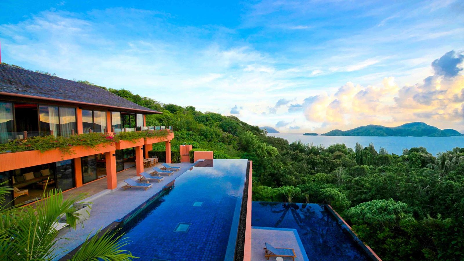 rooms-4br-luxury-residence-pool-villa-ocean-view