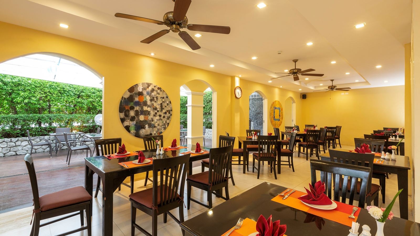 restaurants-am-ma-house