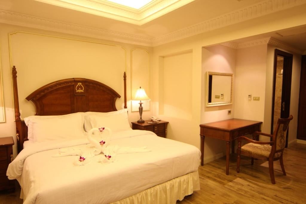 rooms-grande-suite-142-sqm-4-paxs