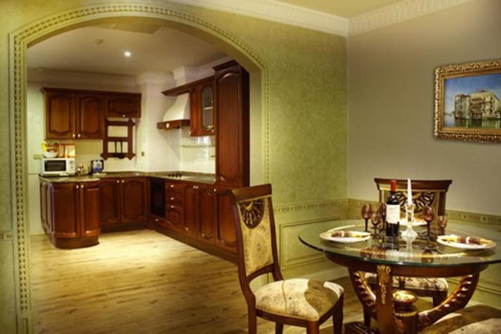 rooms-two-bedroom-suite-104-sqm-4-paxs