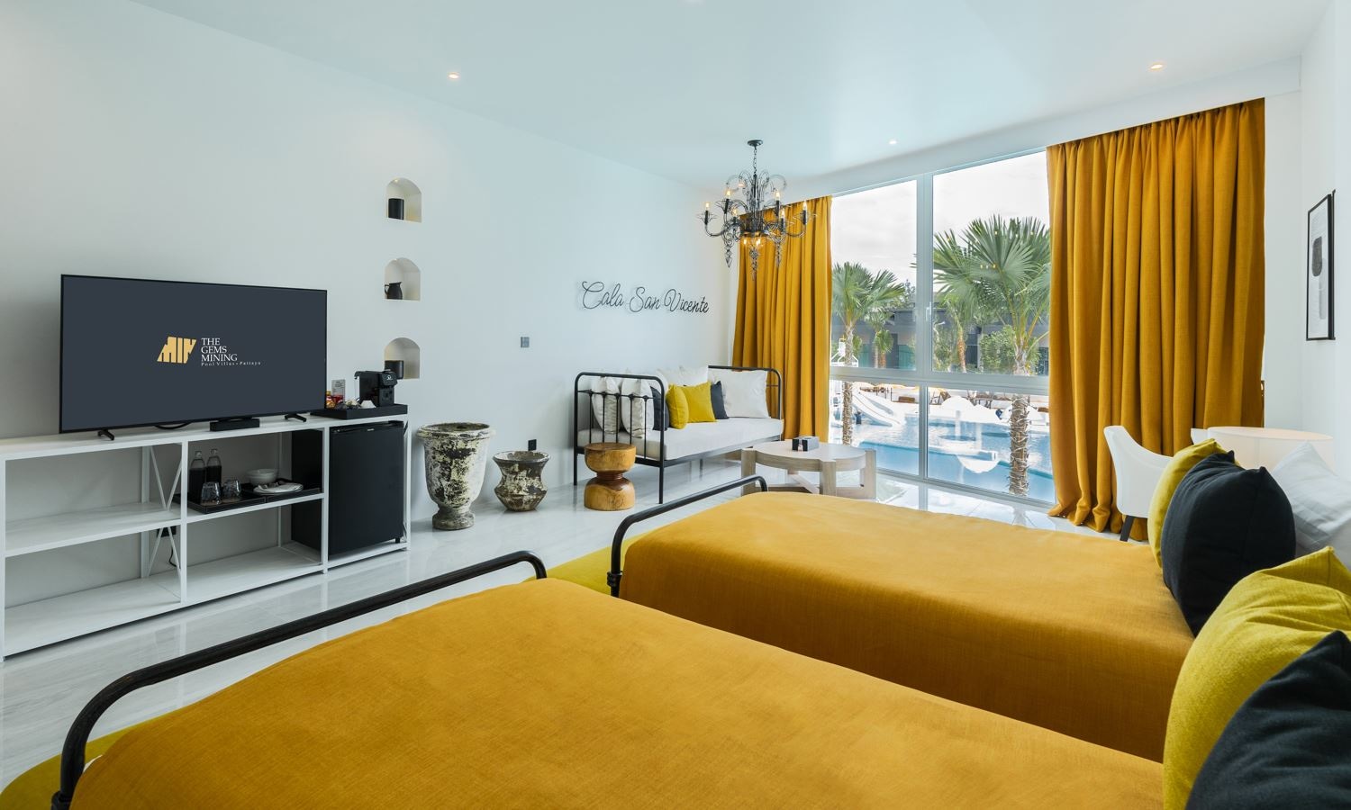 rooms-platinum-onebedroom-pool-view