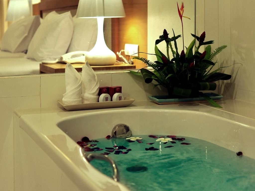 rooms-princess-deluxe-pool-access-seaview