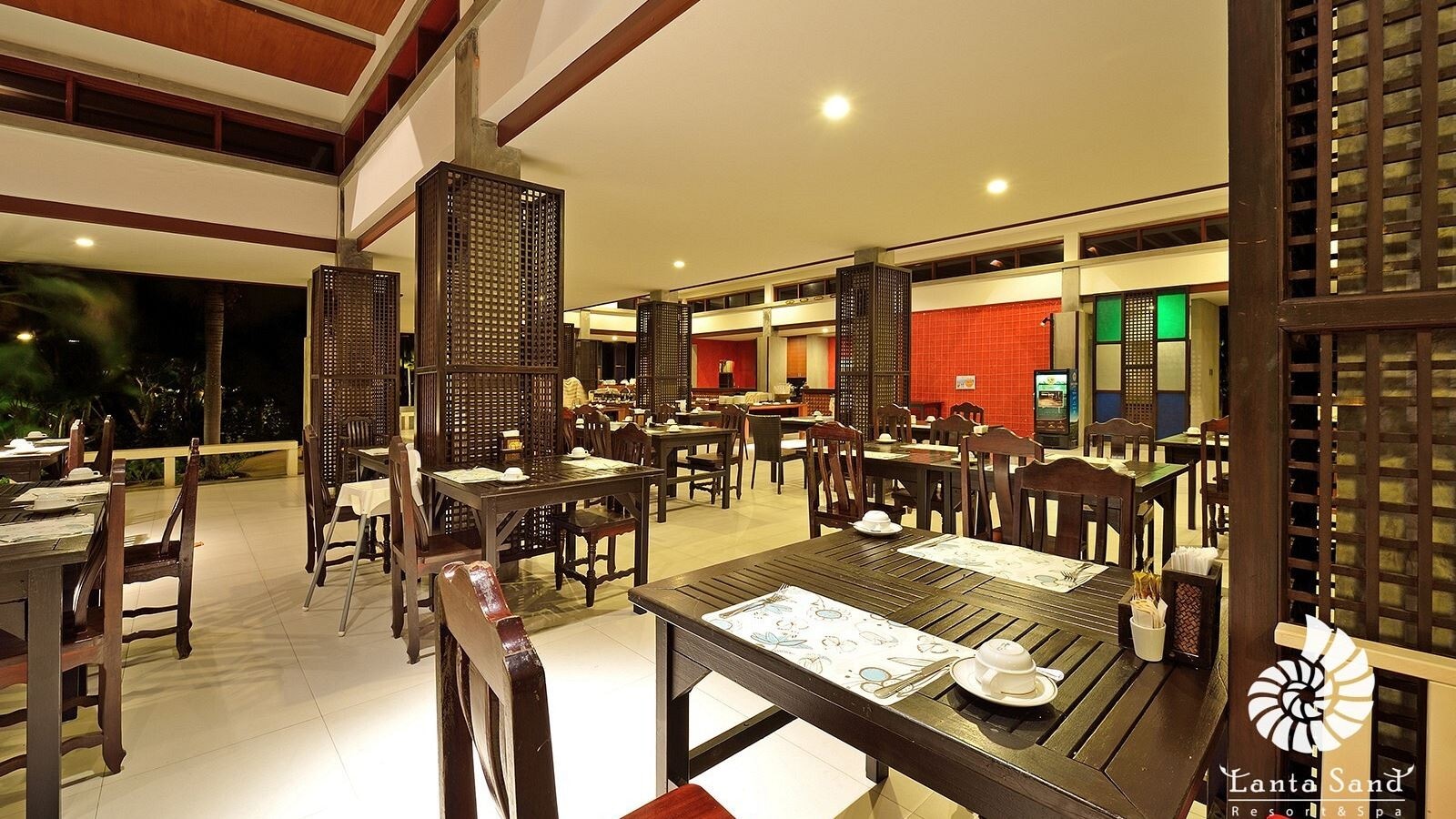 restaurants-the-sand-restaurant