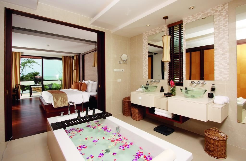 rooms-seaview-pool-suite-1-bedroom