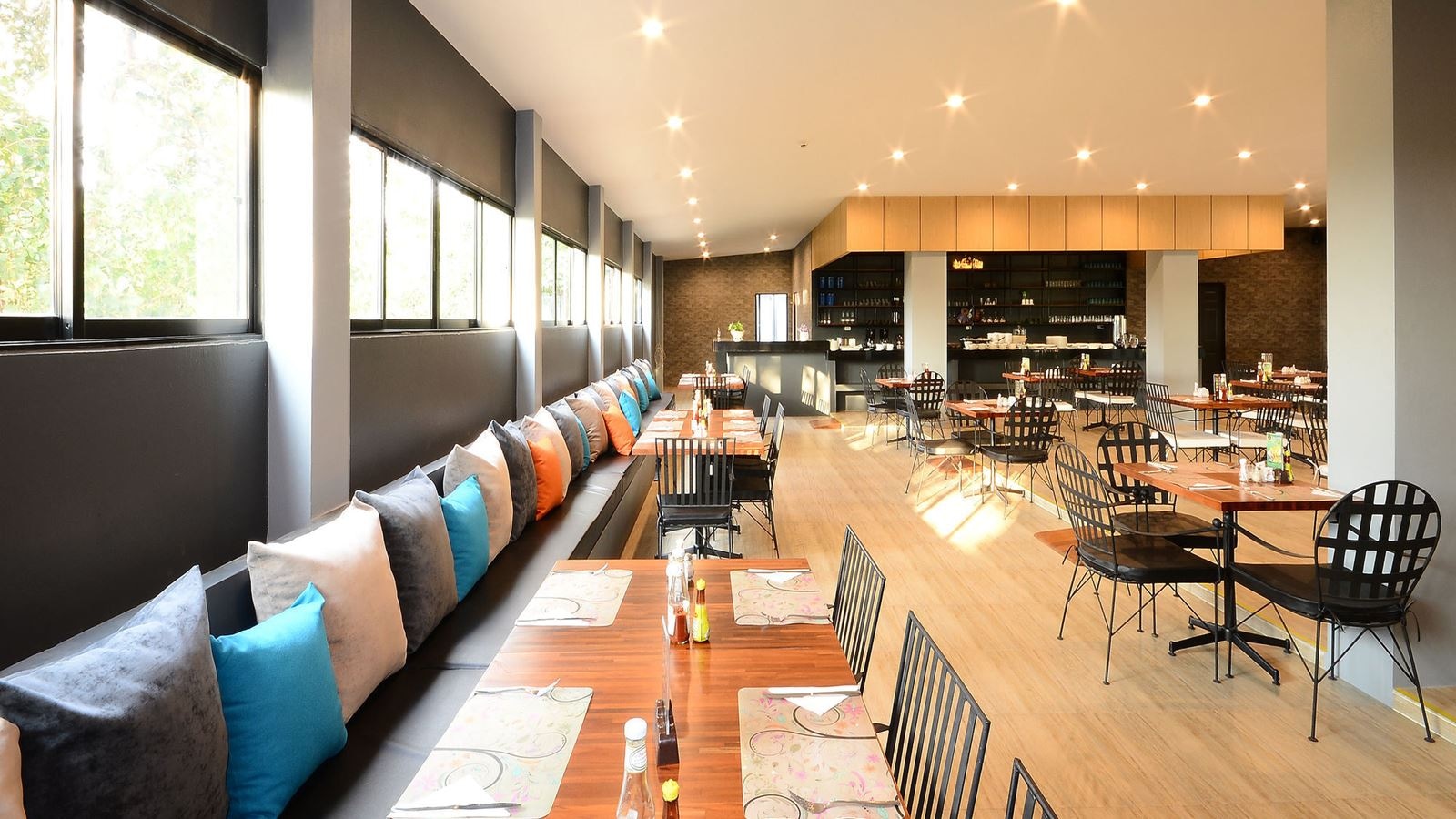 restaurants-the-wind-restaurant