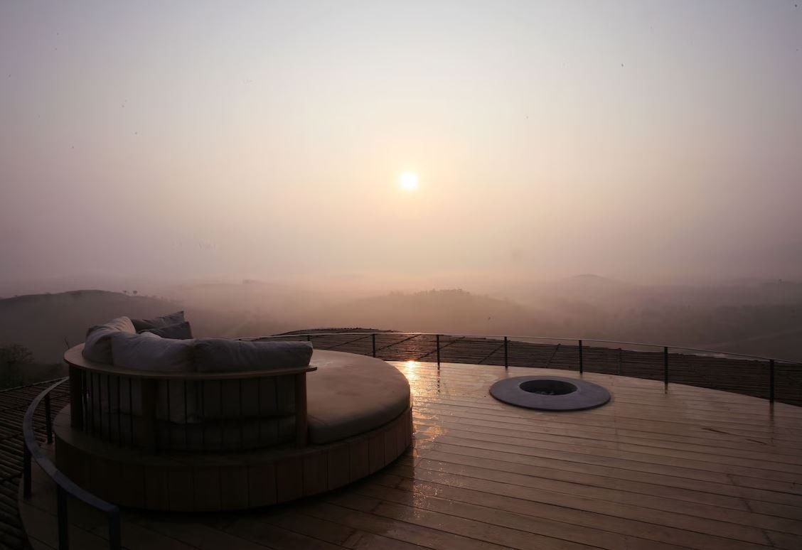 rooms-sala-pool-villa