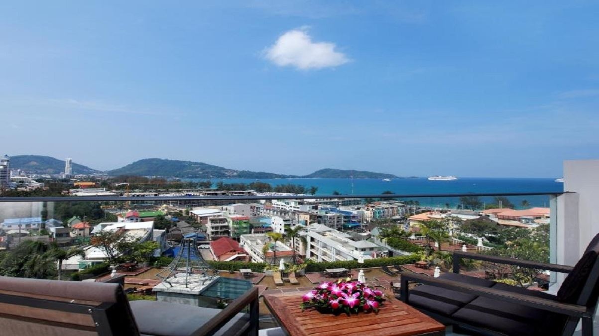 rooms-deluxe-sea-view-room