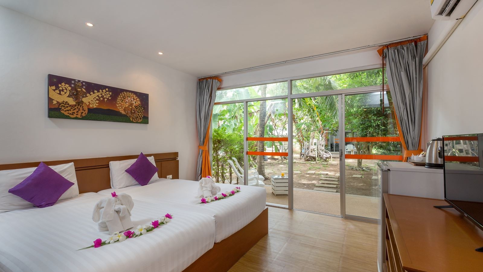 rooms-superior-garden-room