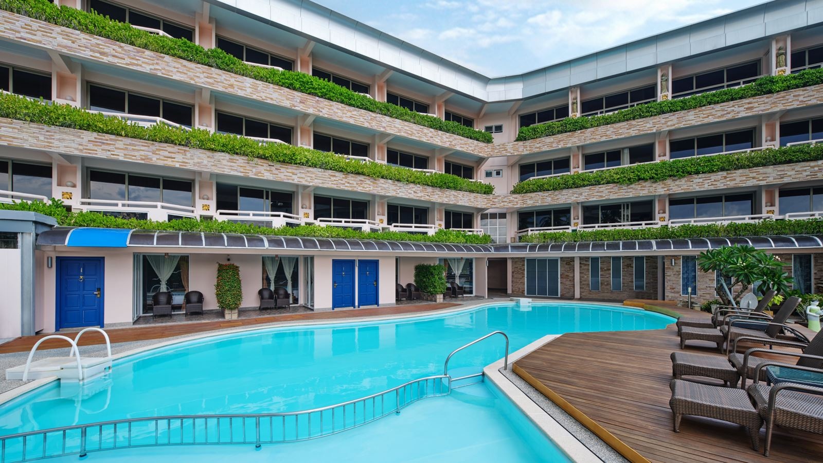 general-main-building