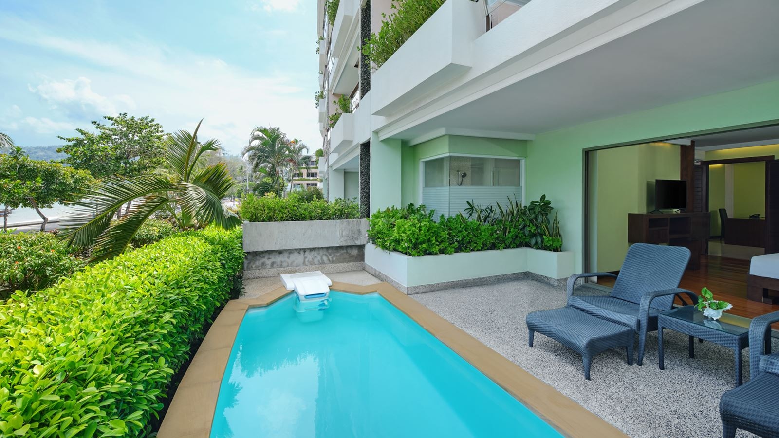 rooms-one-bedroom-plunge-pool-suite-sea-view