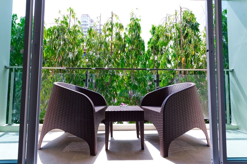 rooms-superior-room-with-balcony