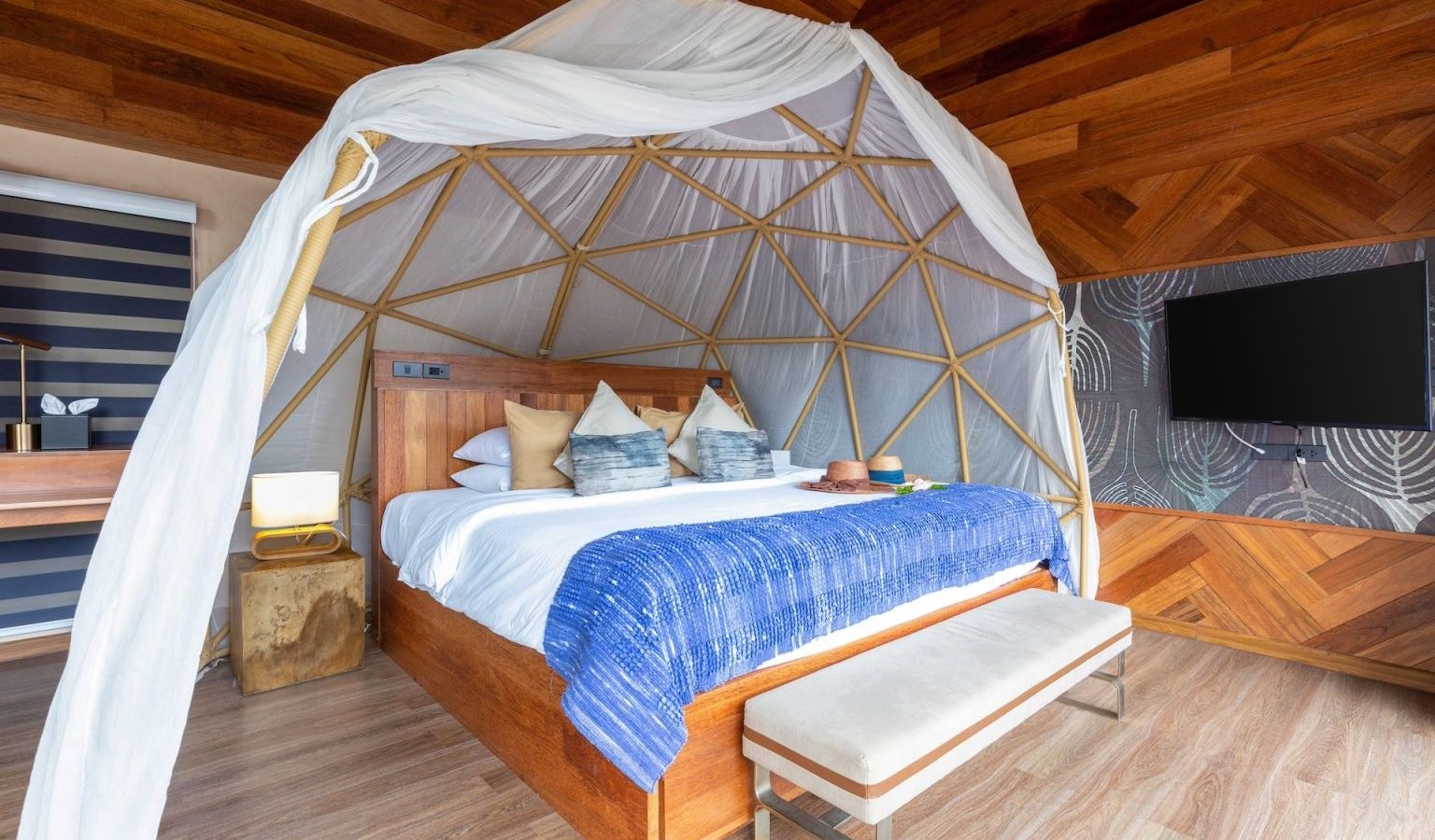 rooms-tree-pool-villa