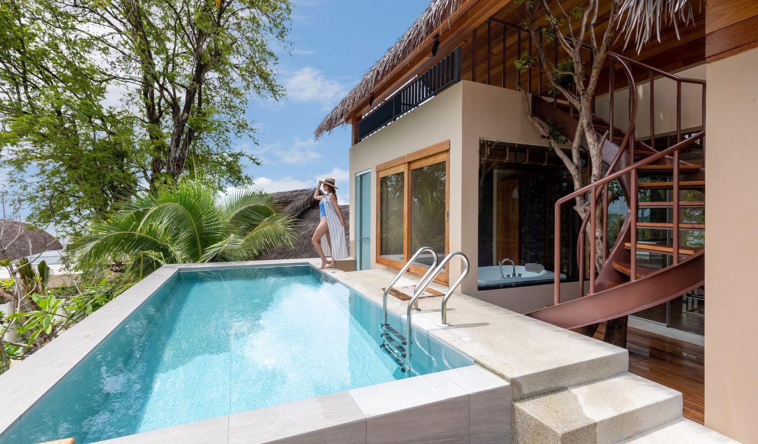 rooms-tree-pool-villa