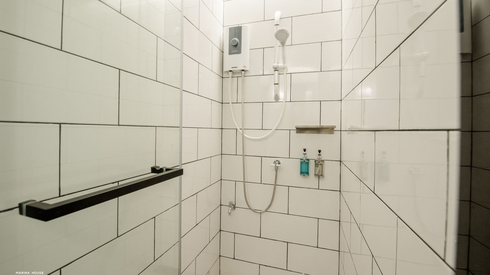 rooms-one-bedroom-suite-pool-access