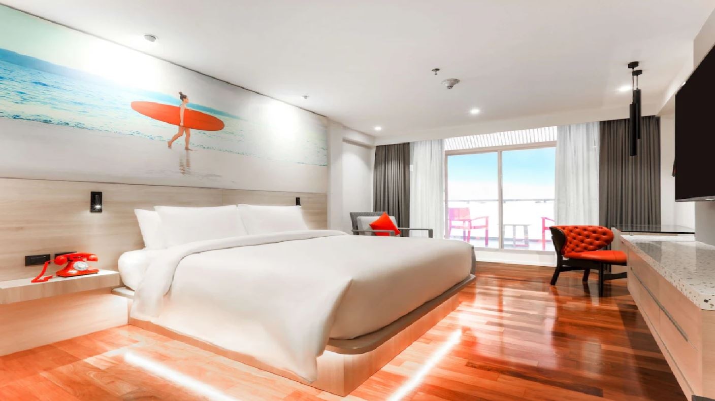 rooms-superior-room--partial-seaview