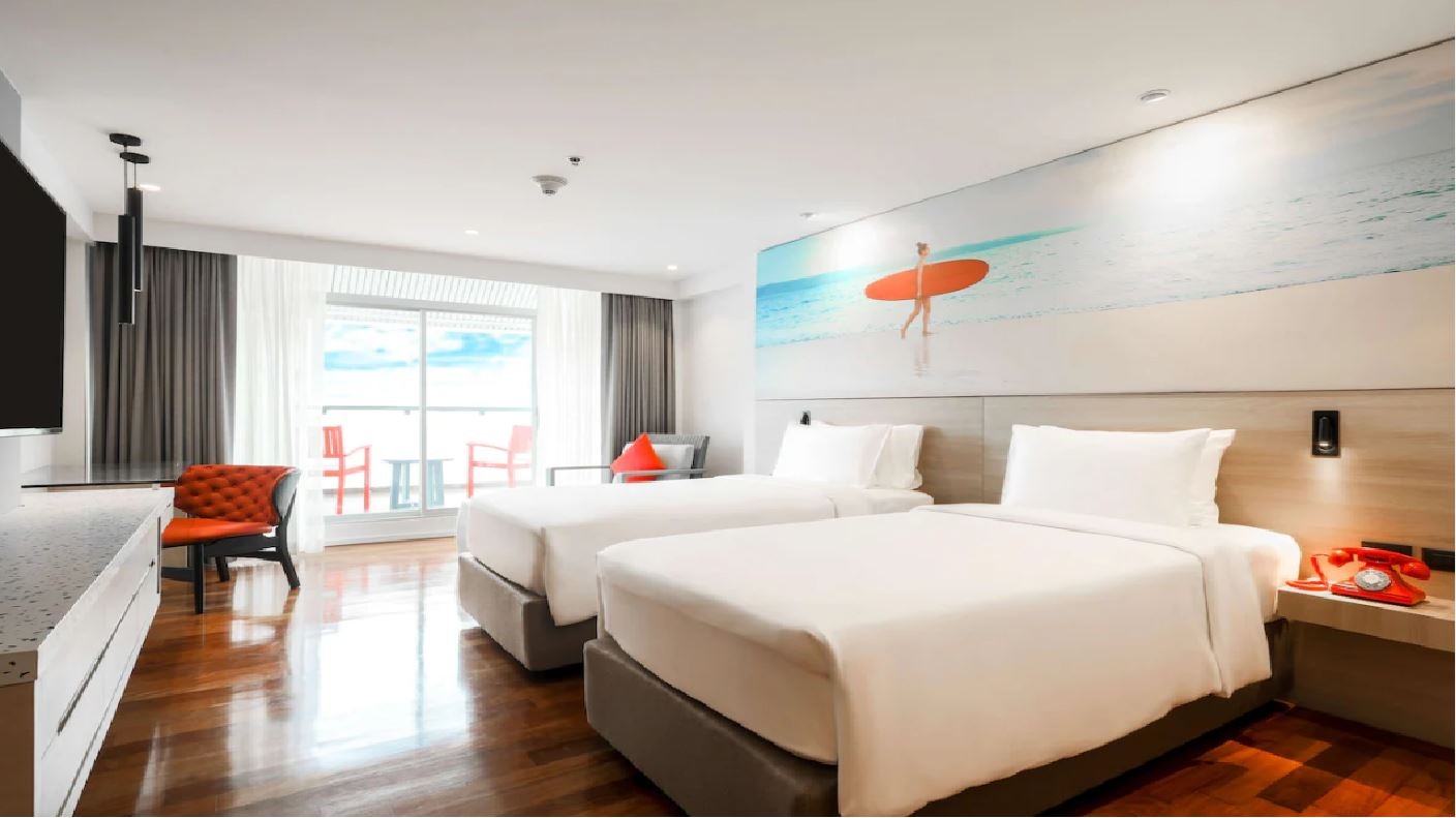 rooms-superior-room--partial-seaview