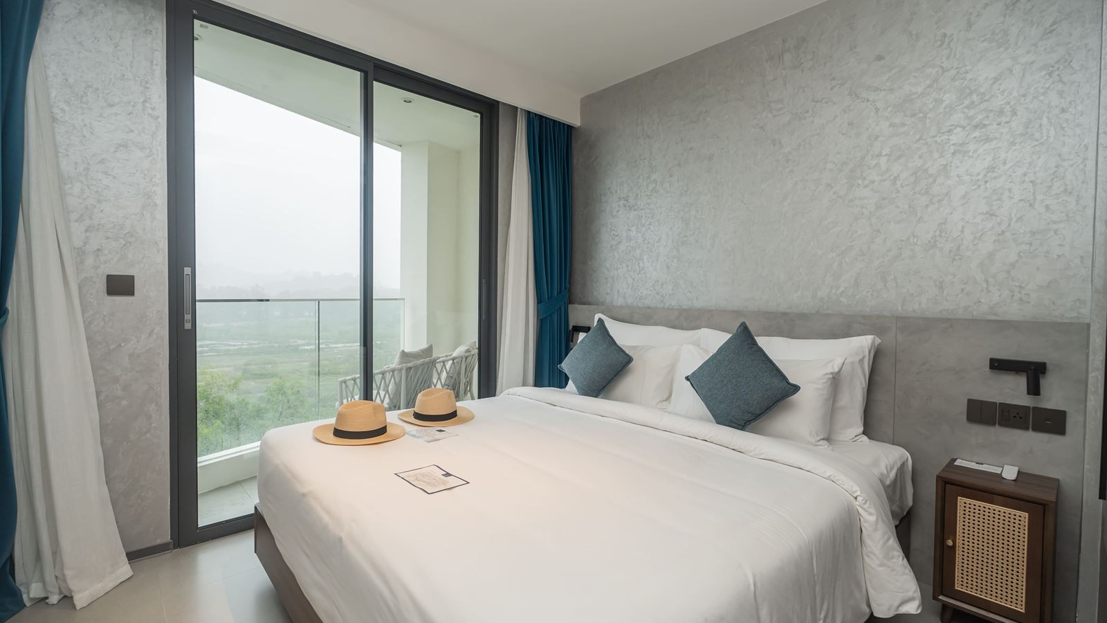 rooms-premier-two-bedroom