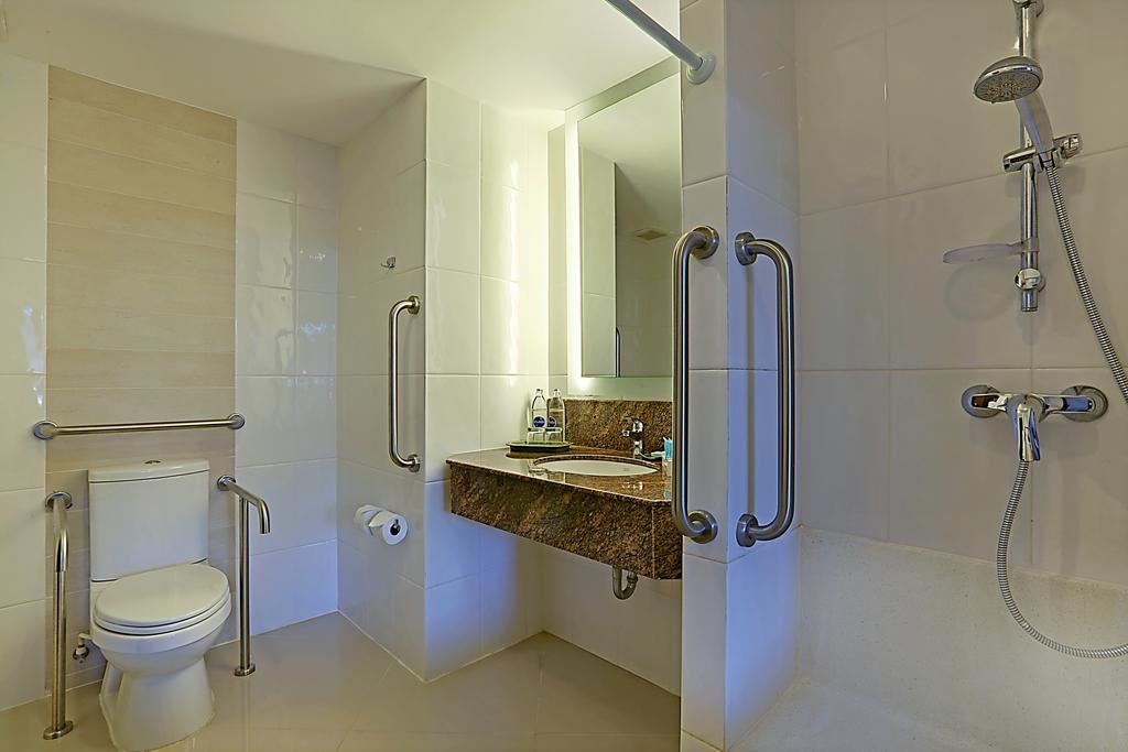 rooms-superior-pool-view