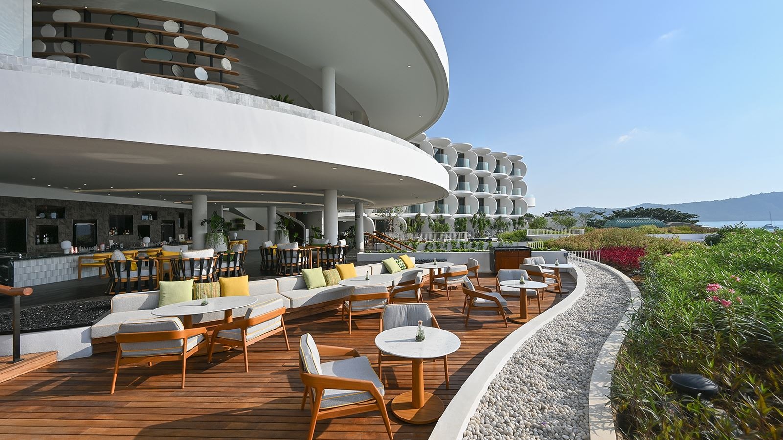 restaurants-bar-botan