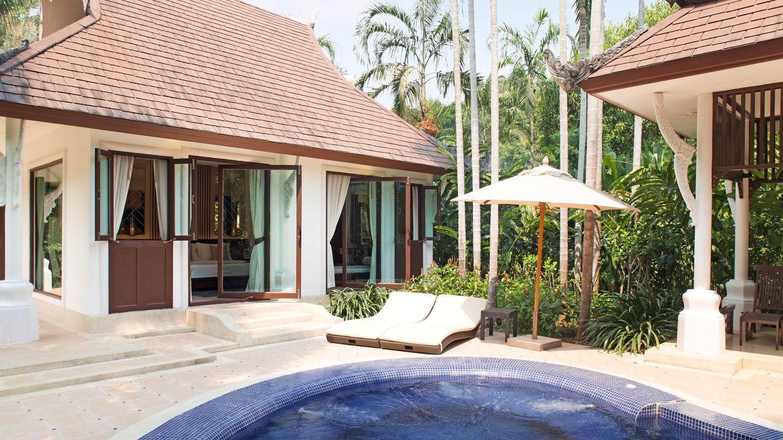 rooms-1bedroom-pool-villa