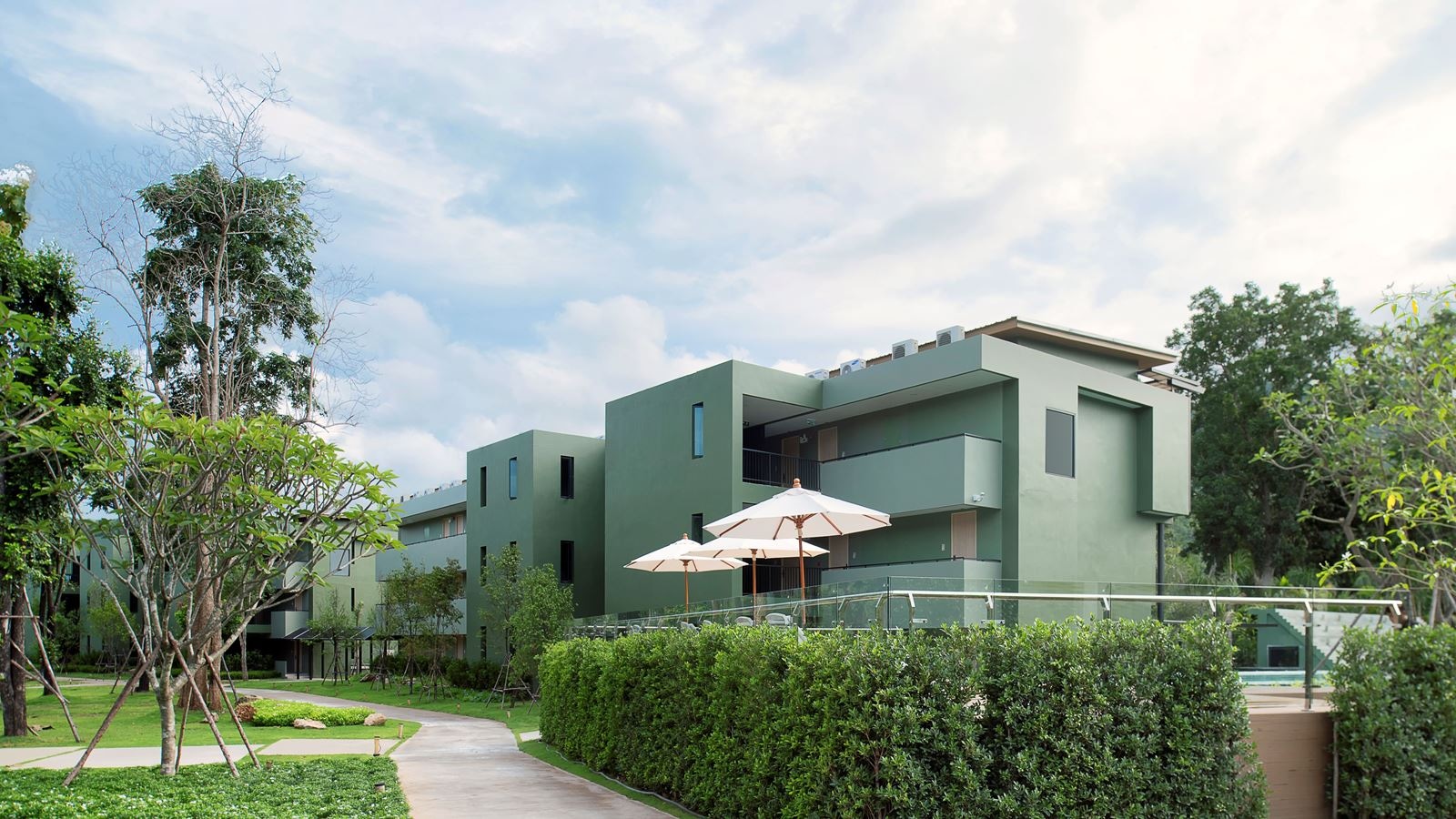 rooms-executive-suite