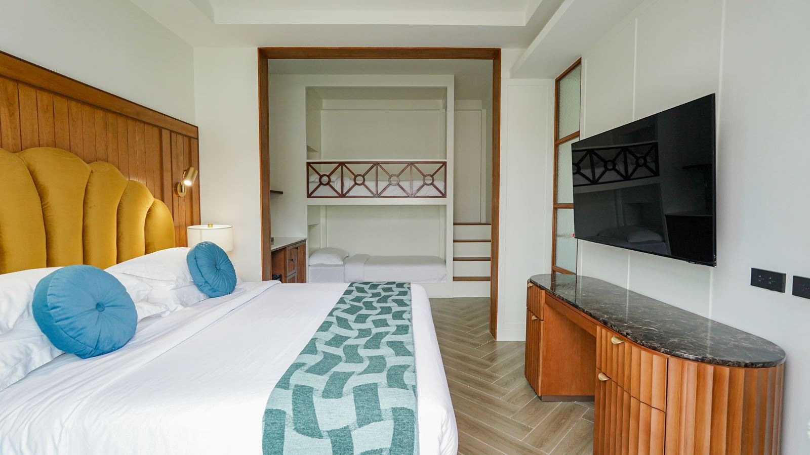 rooms-standard-lagoon-villa