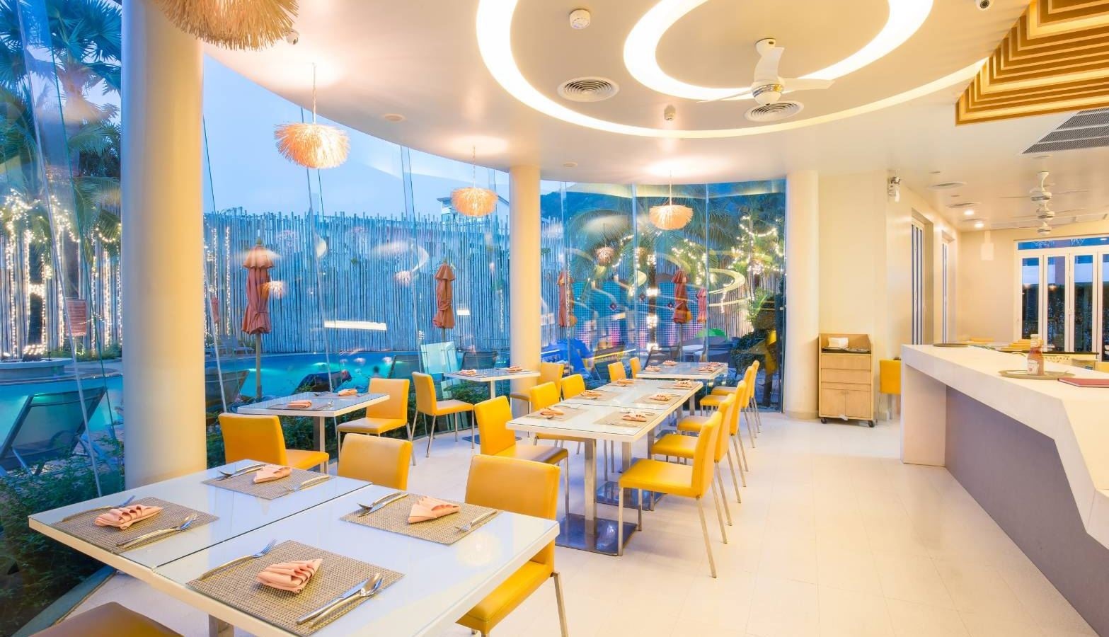 restaurants-yanas-restaurant