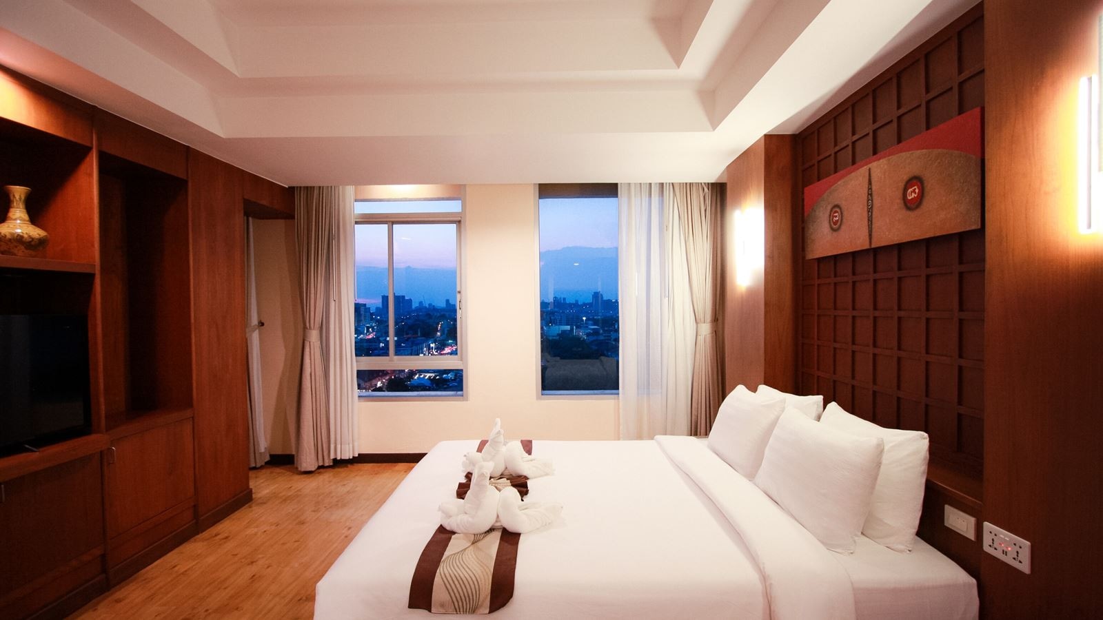 rooms-executive-suite-room