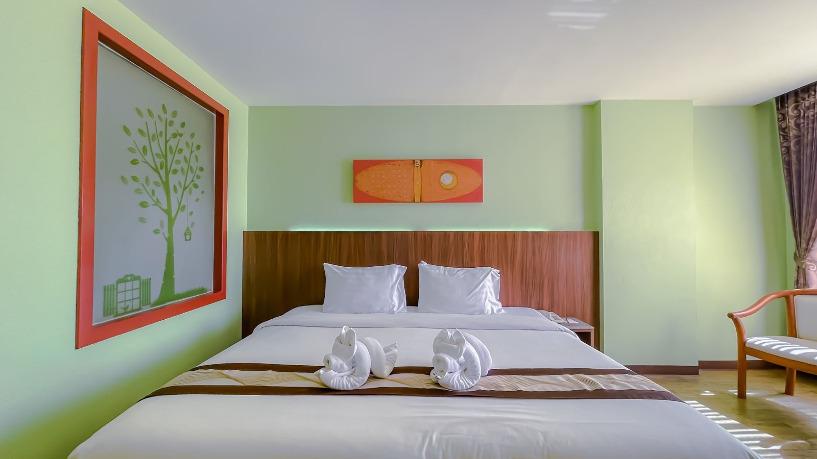 rooms-superior-queen-room