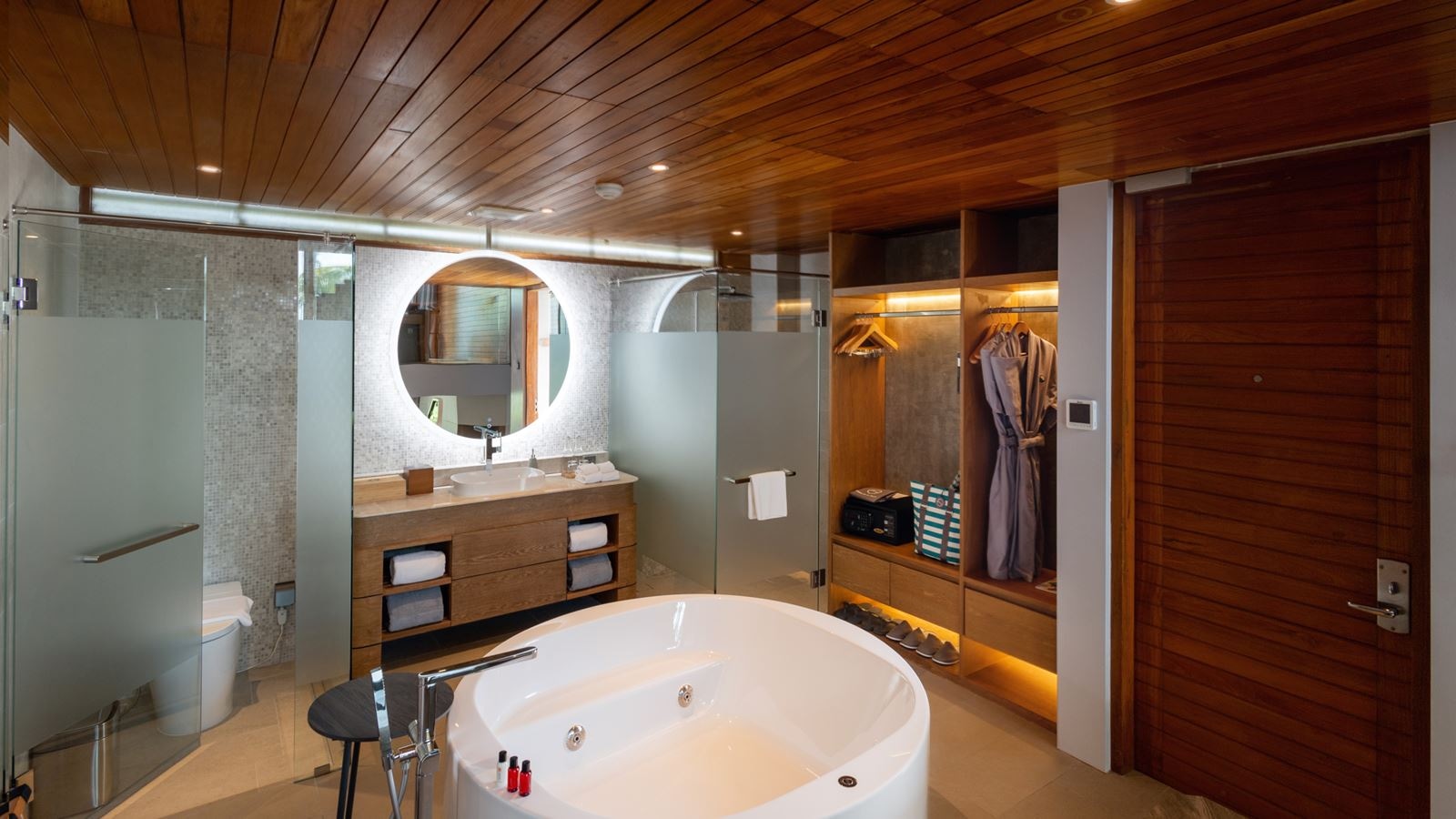 rooms-duplex-grand-pool-villa