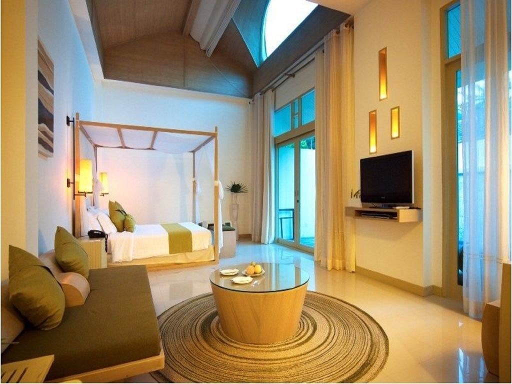 rooms-pool-villa