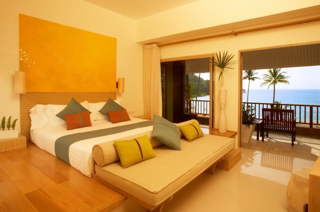 rooms-deluxe-ocean-view