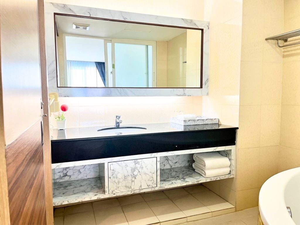 rooms-deluxe-sea-view