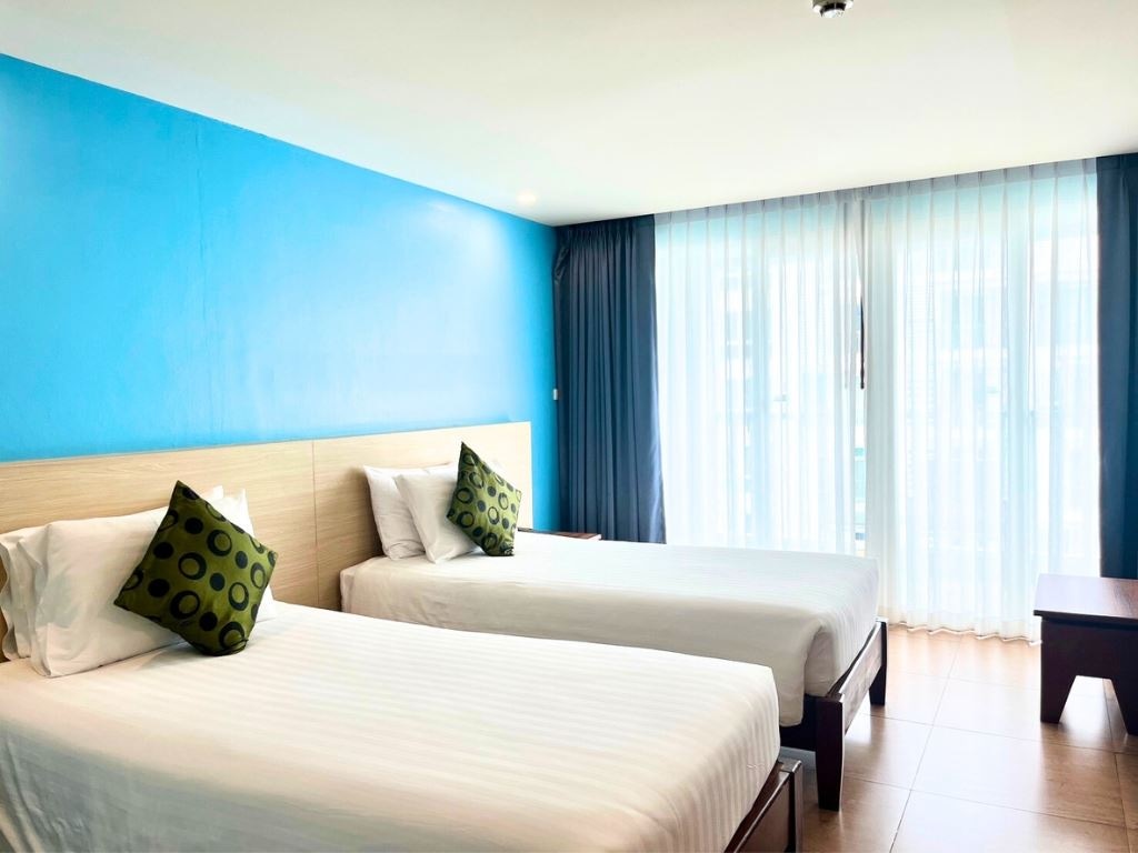 rooms-deluxe-sea-view