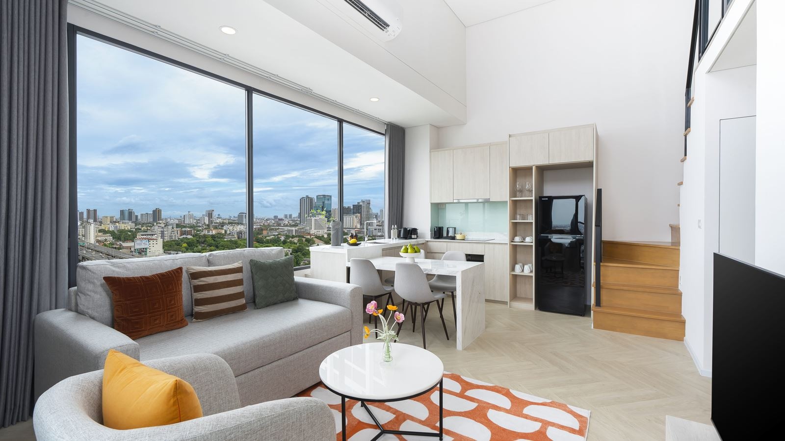 rooms-two-bedroom-duplex-family