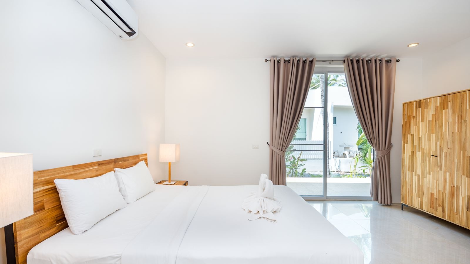 rooms-premium-2-bedroom-pool-suite-without-terrace