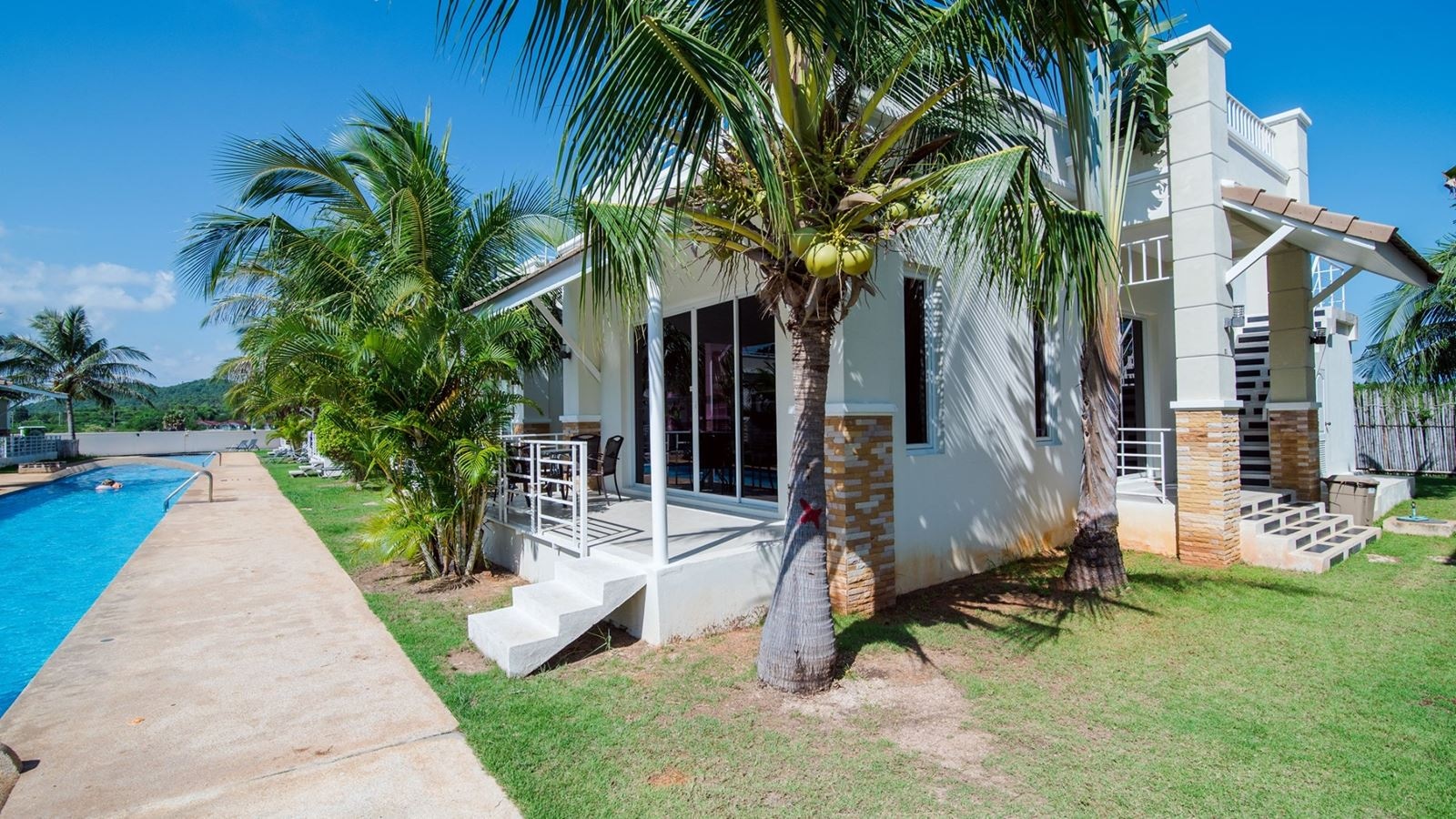 rooms-deluxe-villa-2-bedroom-1-bathroom