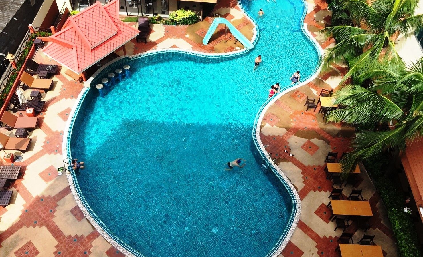 pools-outdoor-pool