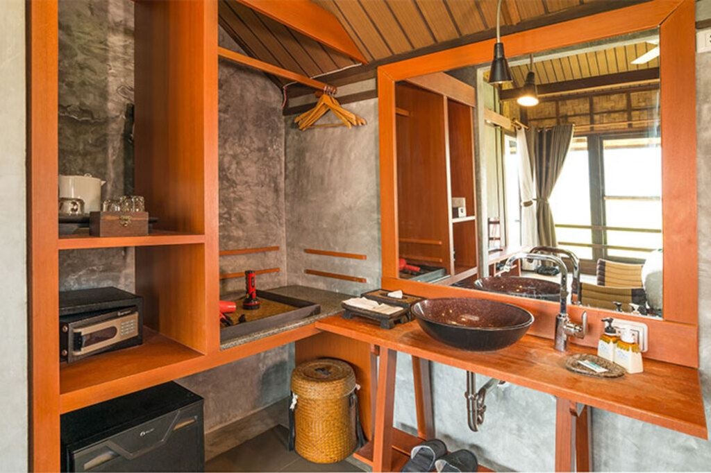 rooms-two-bedroom-suite-pool-access